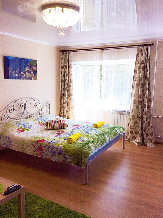 Bishkek Flatlux Apartments ภายนอก รูปภาพ