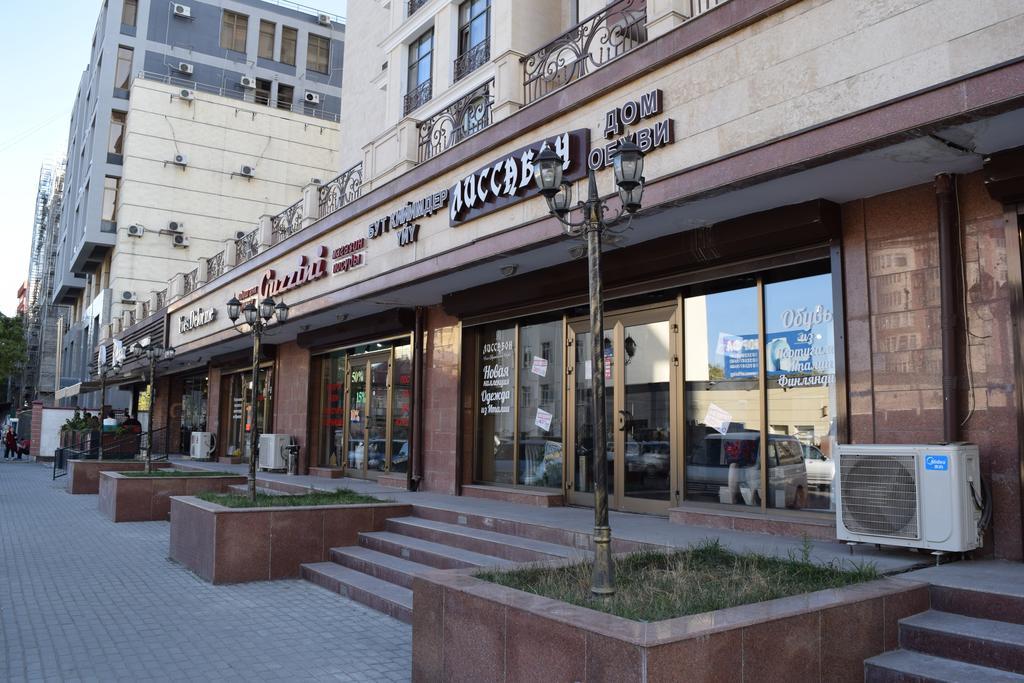 Bishkek Flatlux Apartments ภายนอก รูปภาพ
